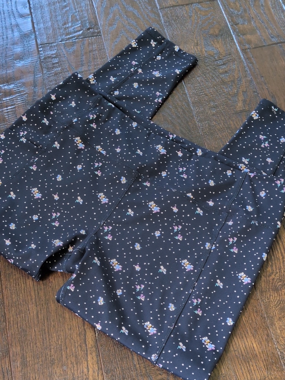 VERA BRADLEY I Navy Blue Garden Ditsy Floral Polka Dot High Rise Leggings, XL
